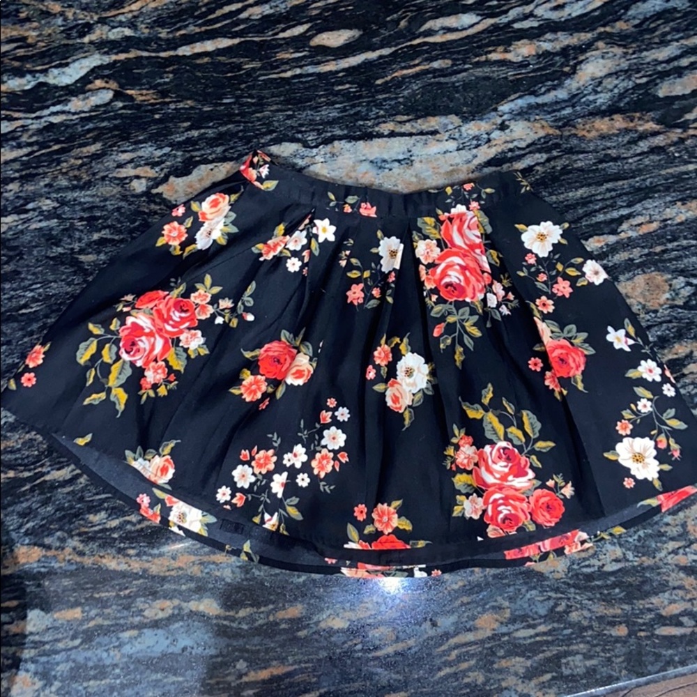Skirt - flower print